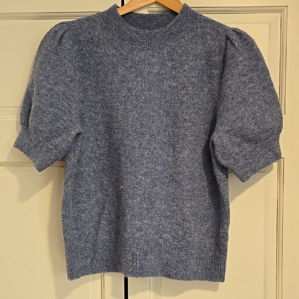 Banana Republic Heathered Light Blue Puff-Sleeve Crewneck Sweater